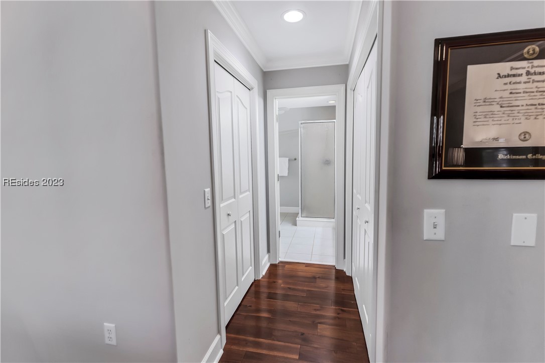 20 Coopers Hawk Road