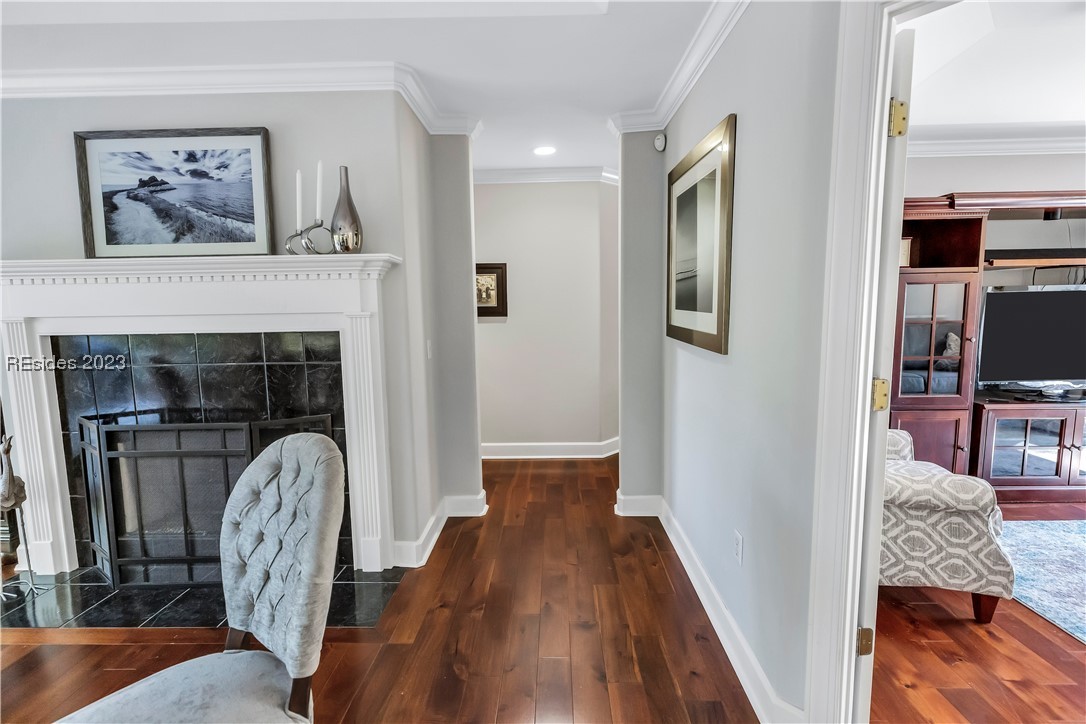 20 Coopers Hawk Road
