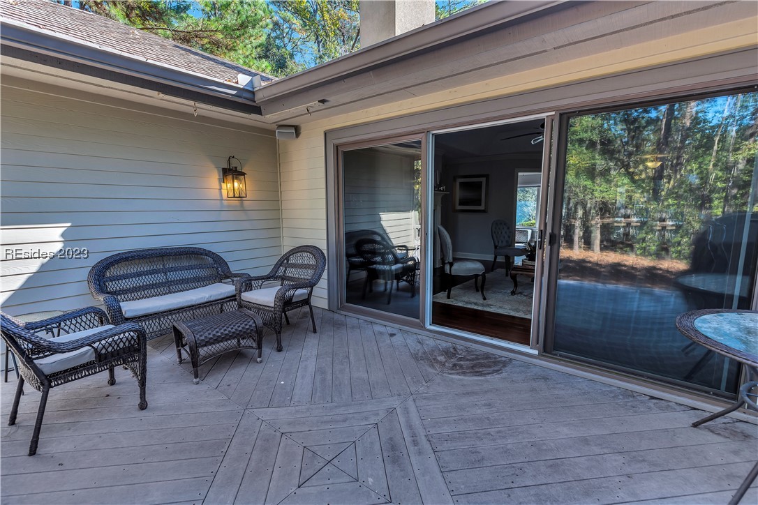 20 Coopers Hawk Road