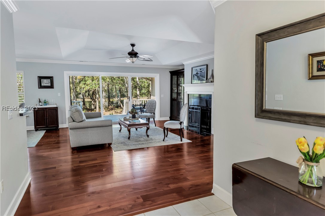 20 Coopers Hawk Road