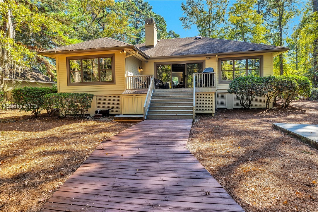 20 Coopers Hawk Road