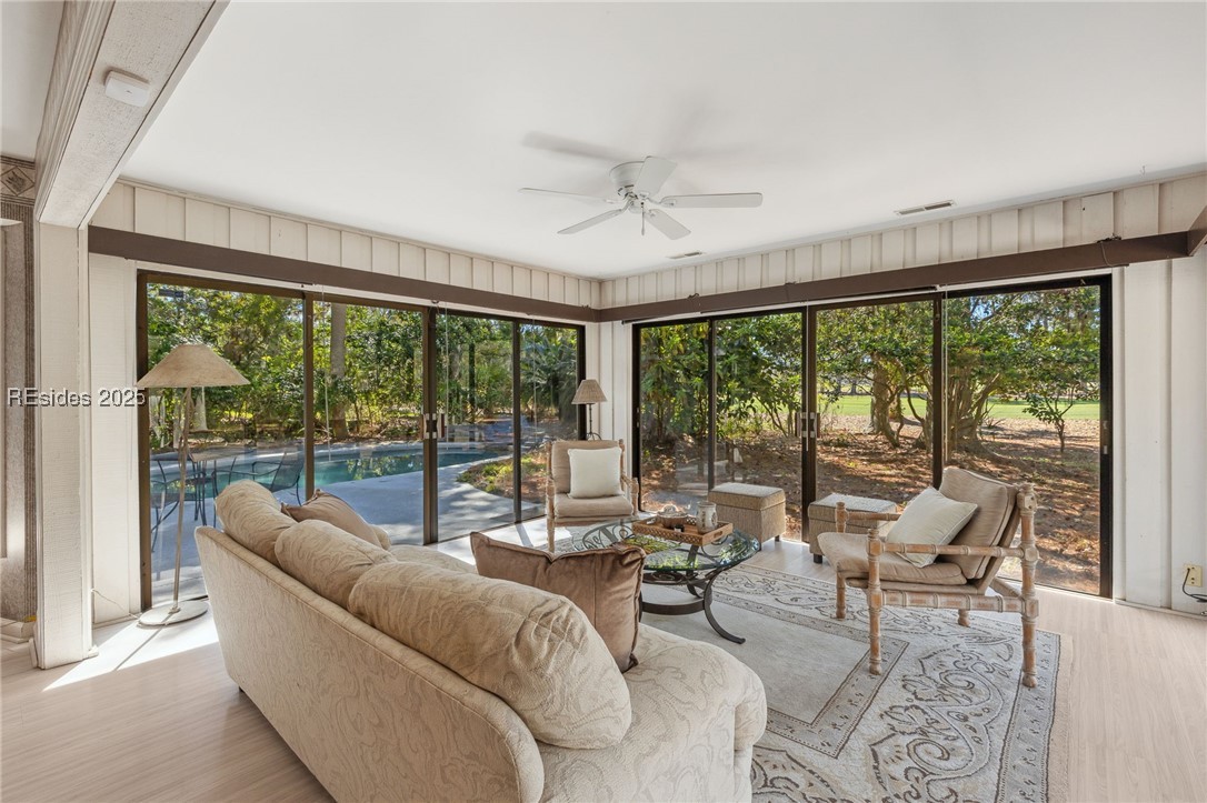 32 Willow Oak Court