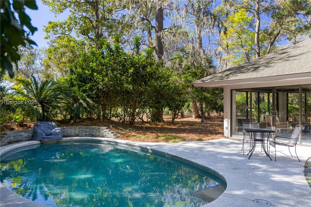 32 Willow Oak Court