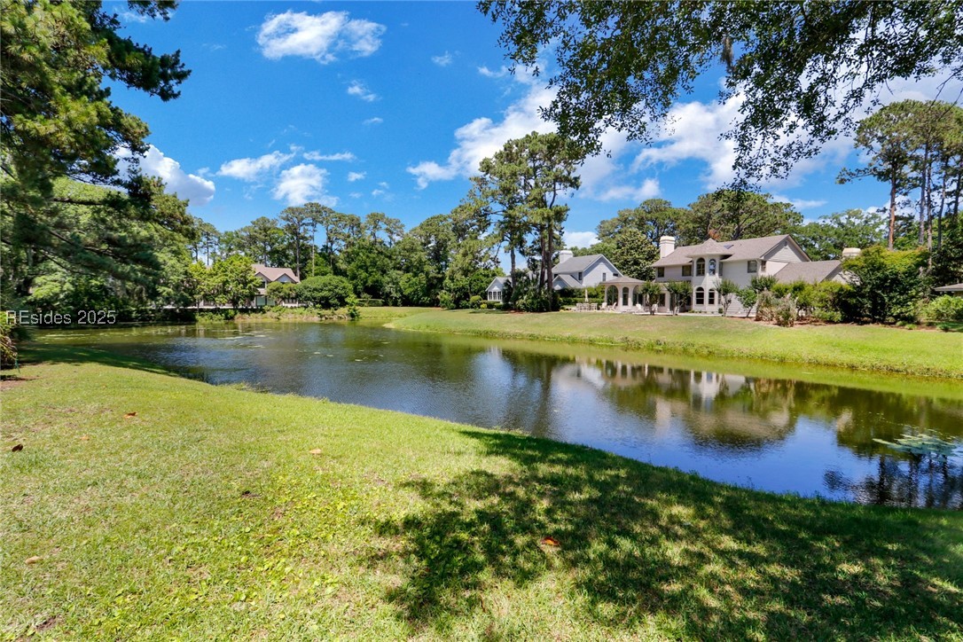 6 Barksdale Court