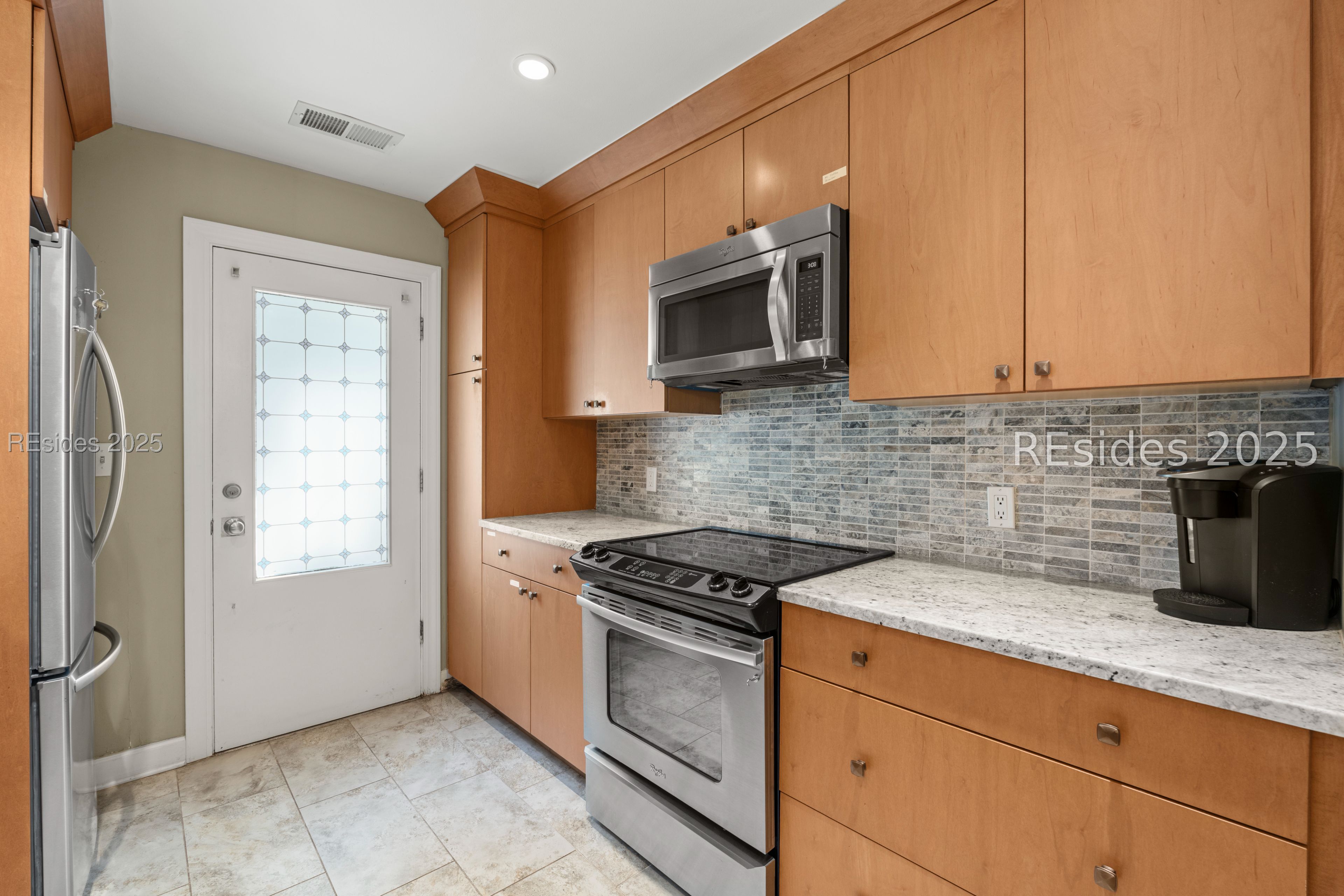 45 Queens Folly Road Unit: 626
