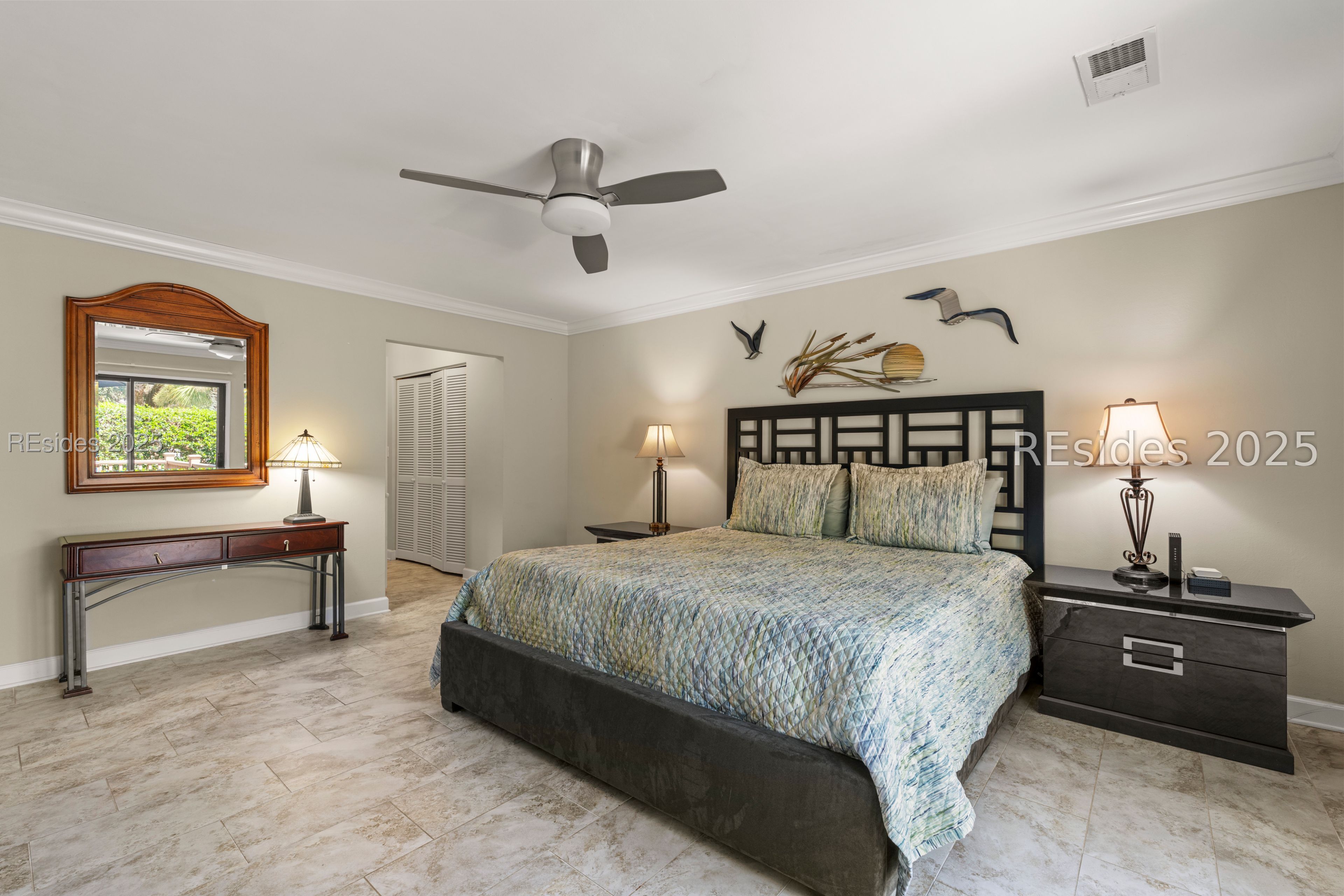 45 Queens Folly Road Unit: 626