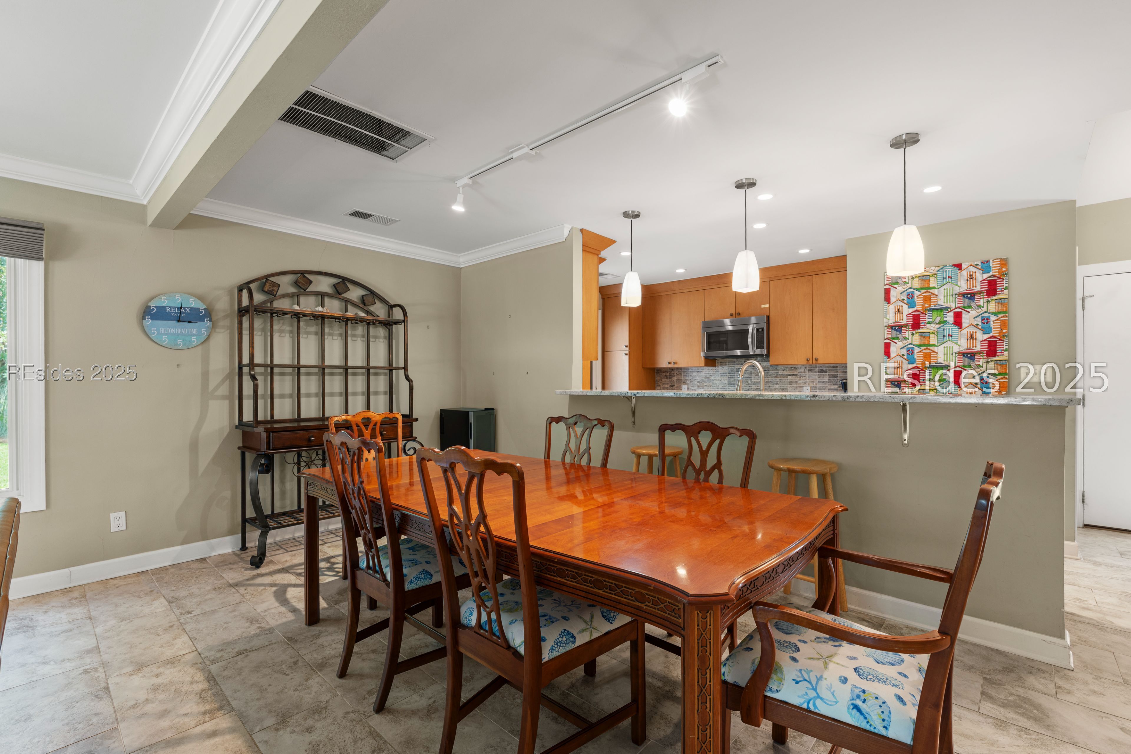 45 Queens Folly Road Unit: 626