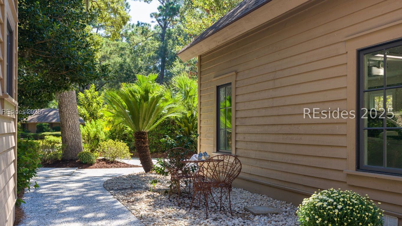 35 Wagon Road