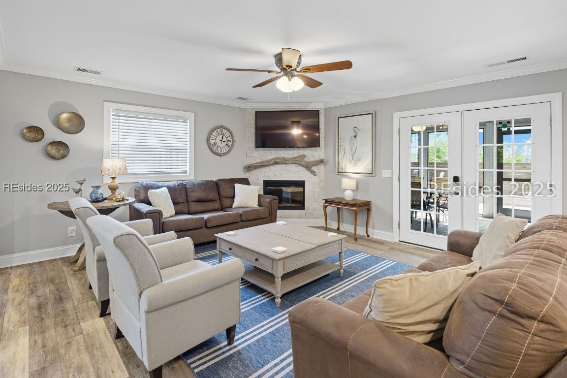 1 Sea Hawk Lane