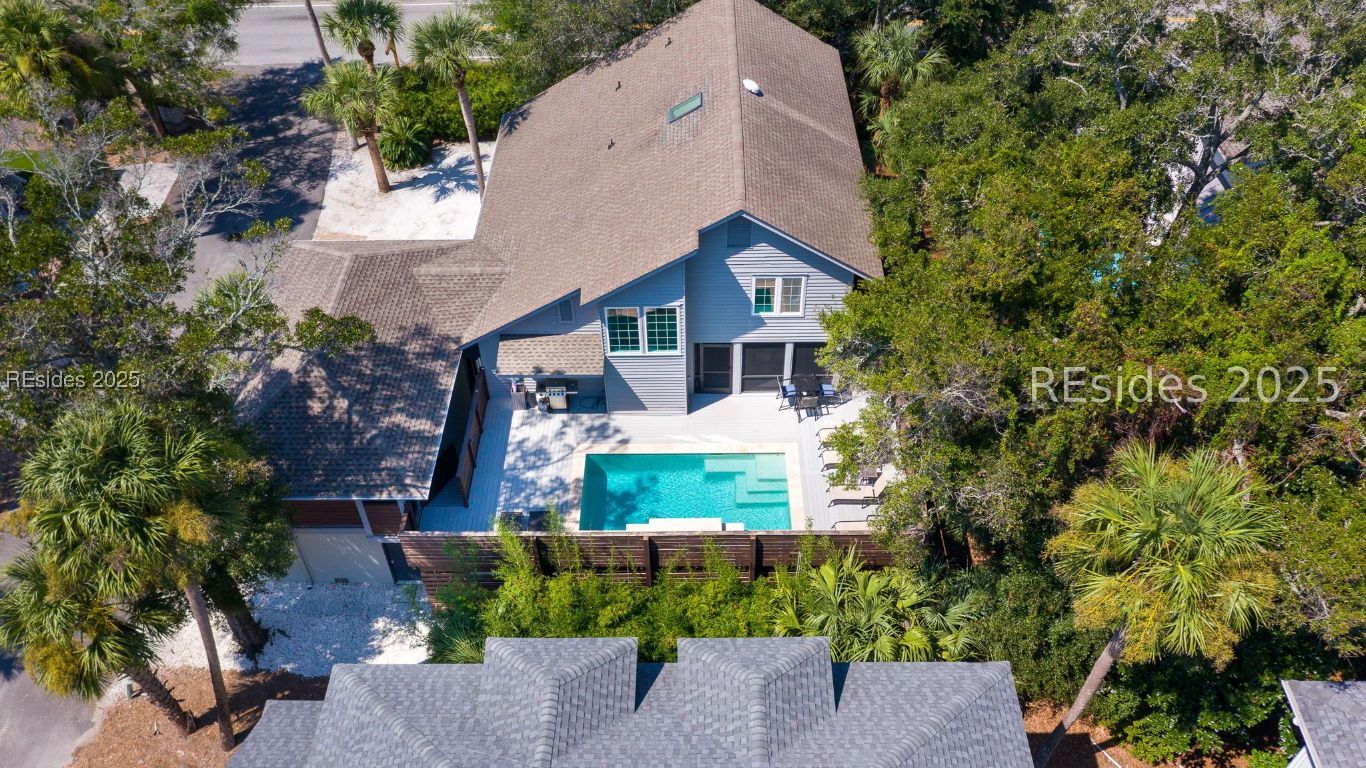 1 Sea Hawk Lane