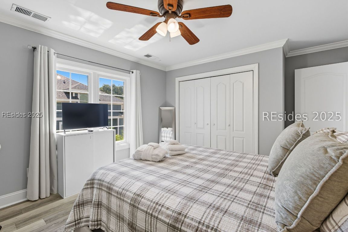 1 Sea Hawk Lane