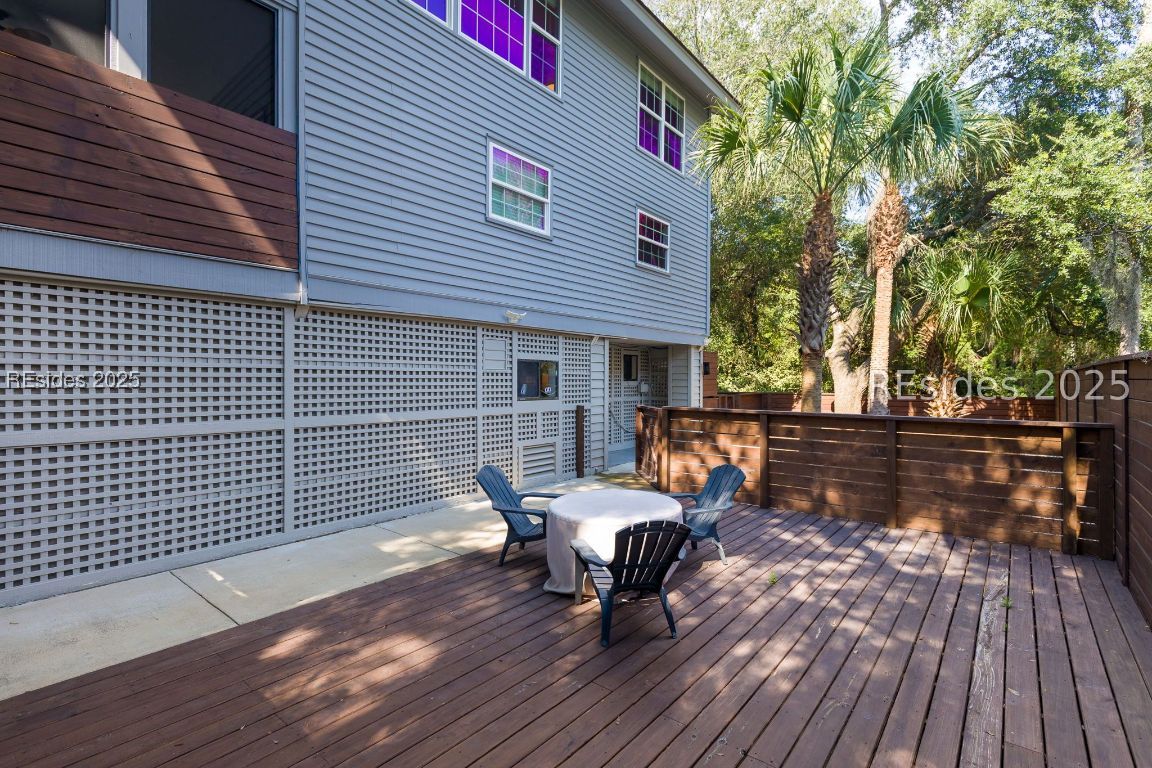 1 Sea Hawk Lane