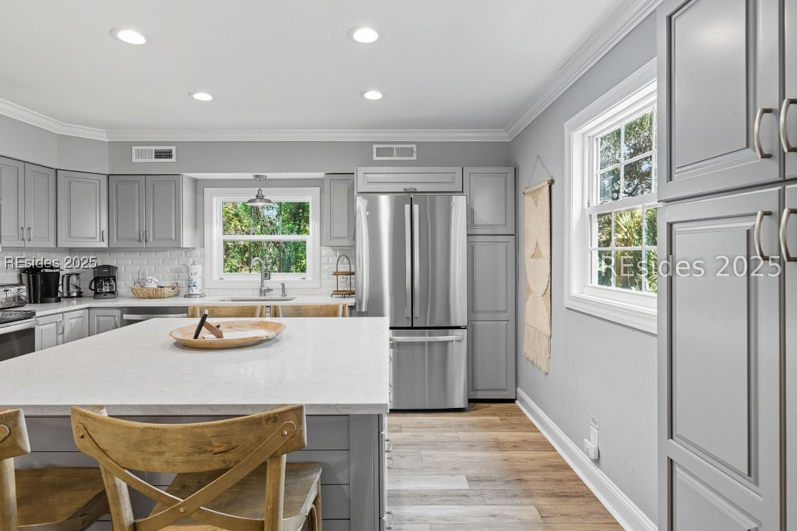 1 Sea Hawk Lane