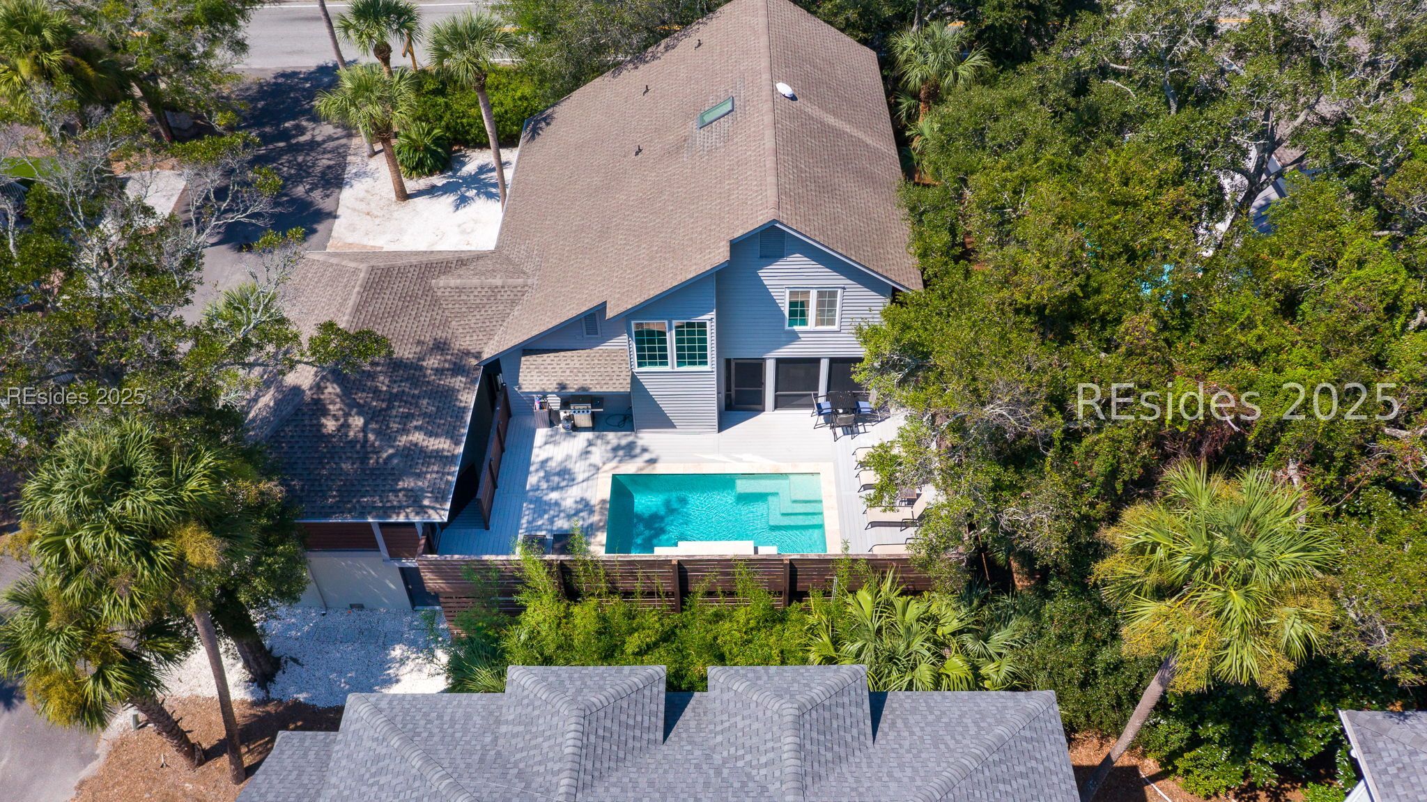 1 Sea Hawk Lane