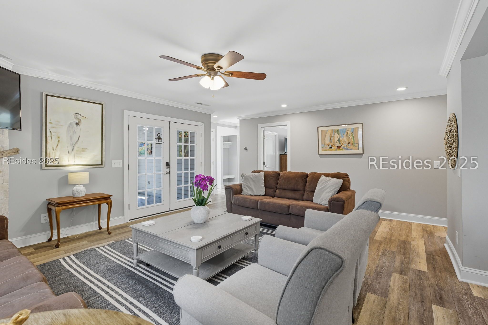 1 Sea Hawk Lane