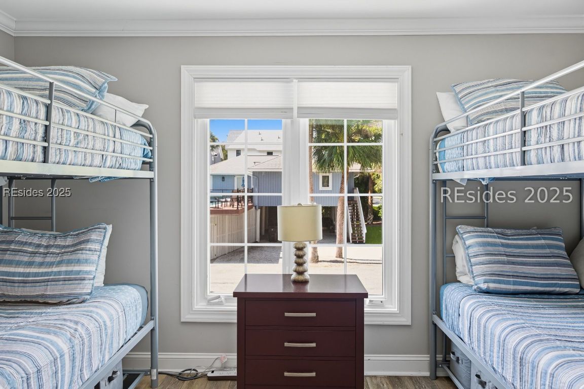 1 Sea Hawk Lane