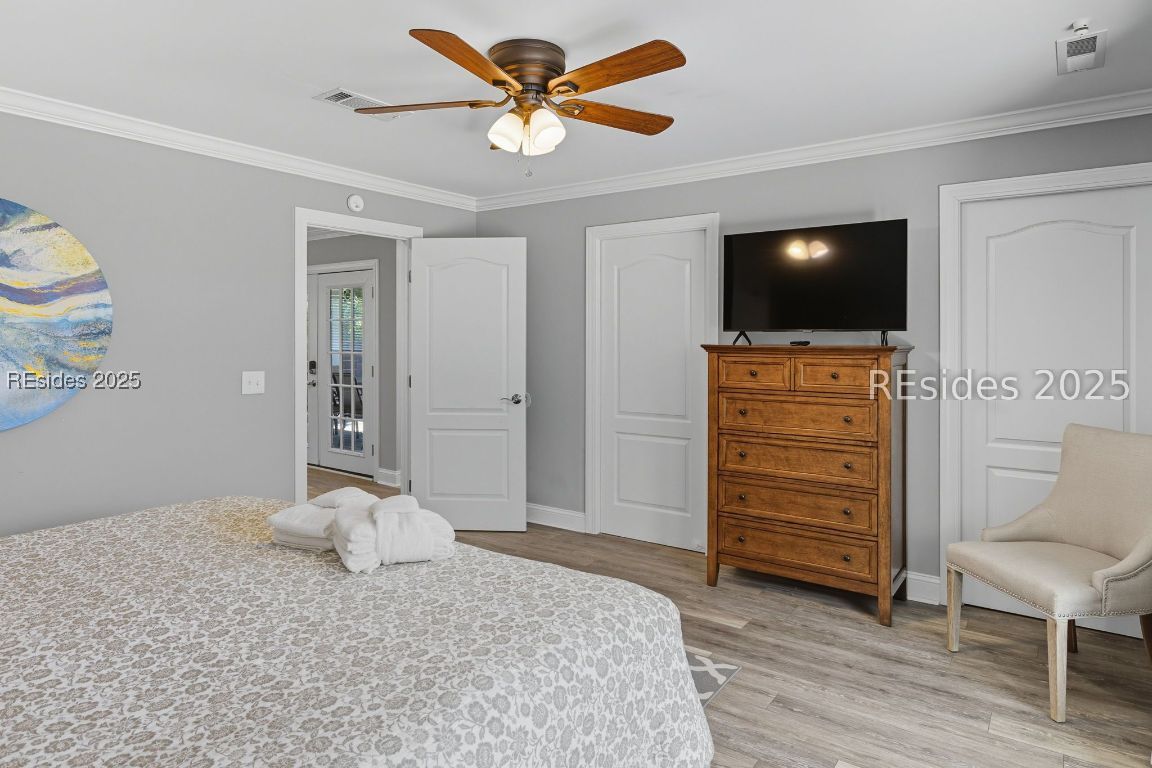 1 Sea Hawk Lane