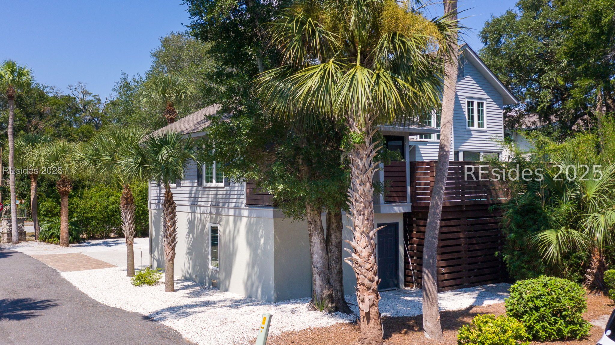 1 Sea Hawk Lane
