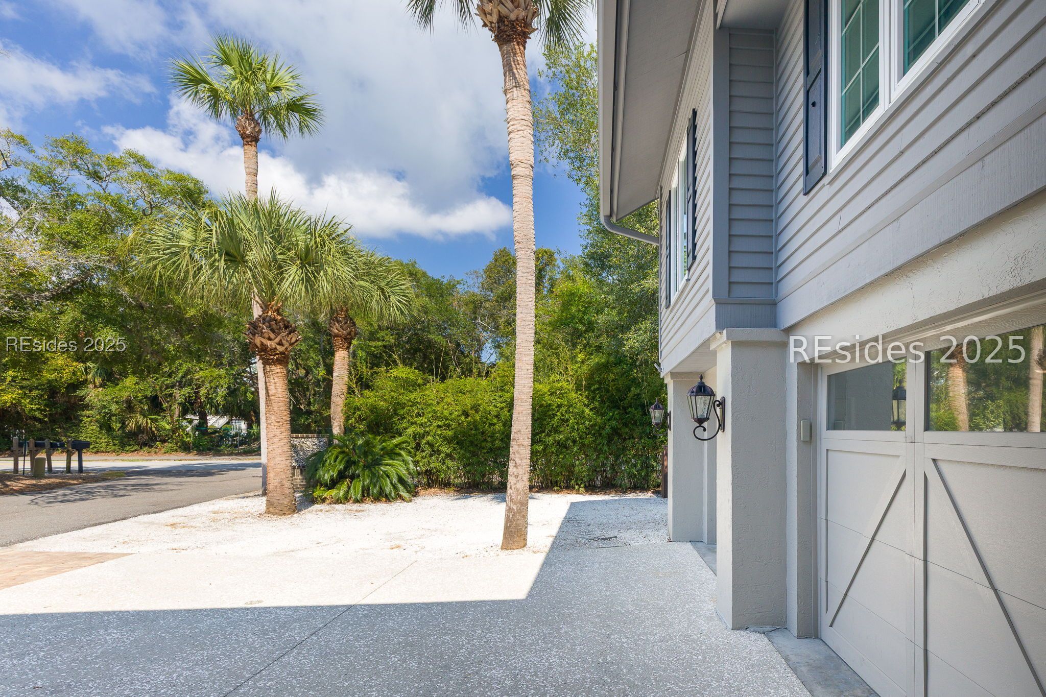 1 Sea Hawk Lane
