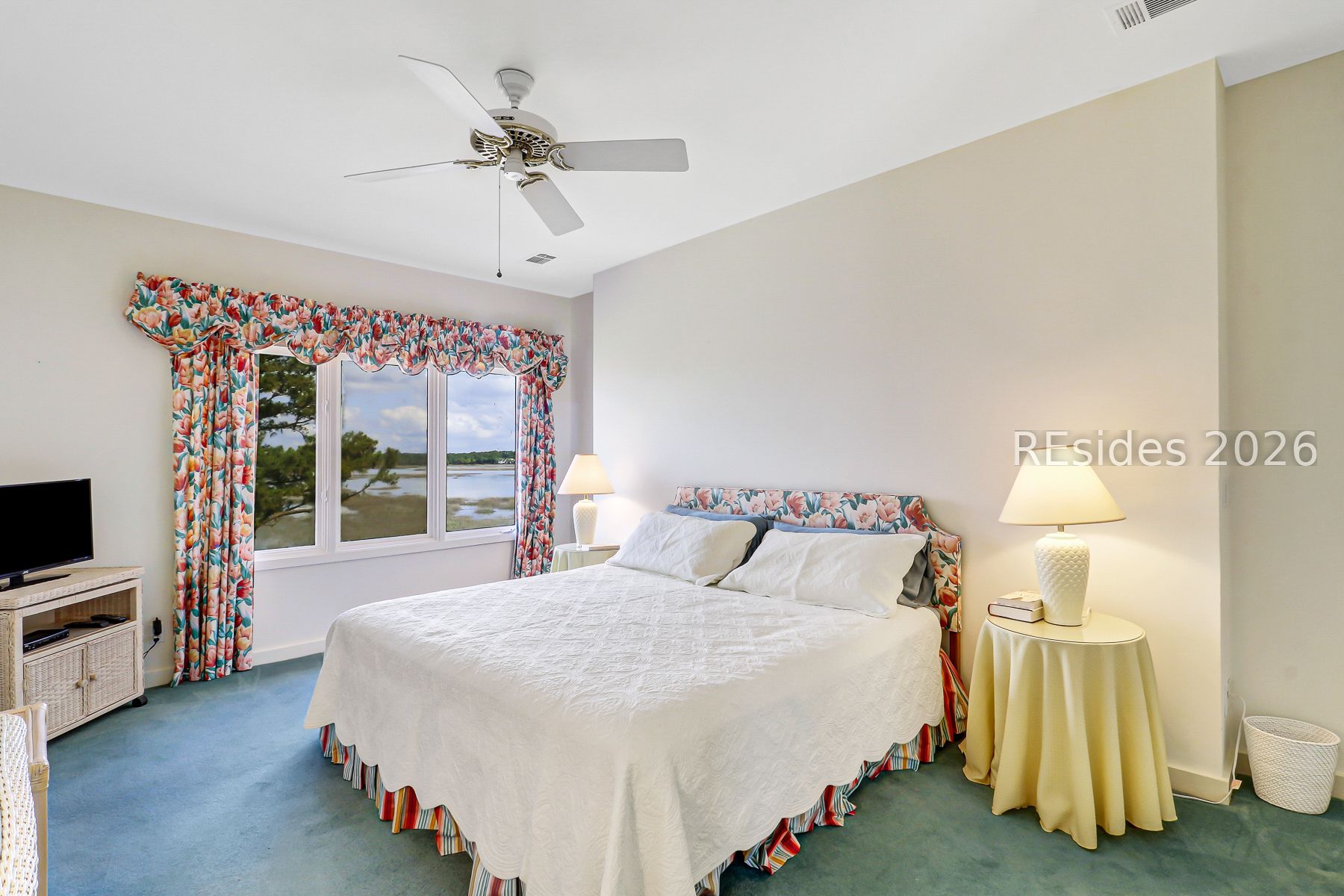 5 Newport Drive Unit: 1206