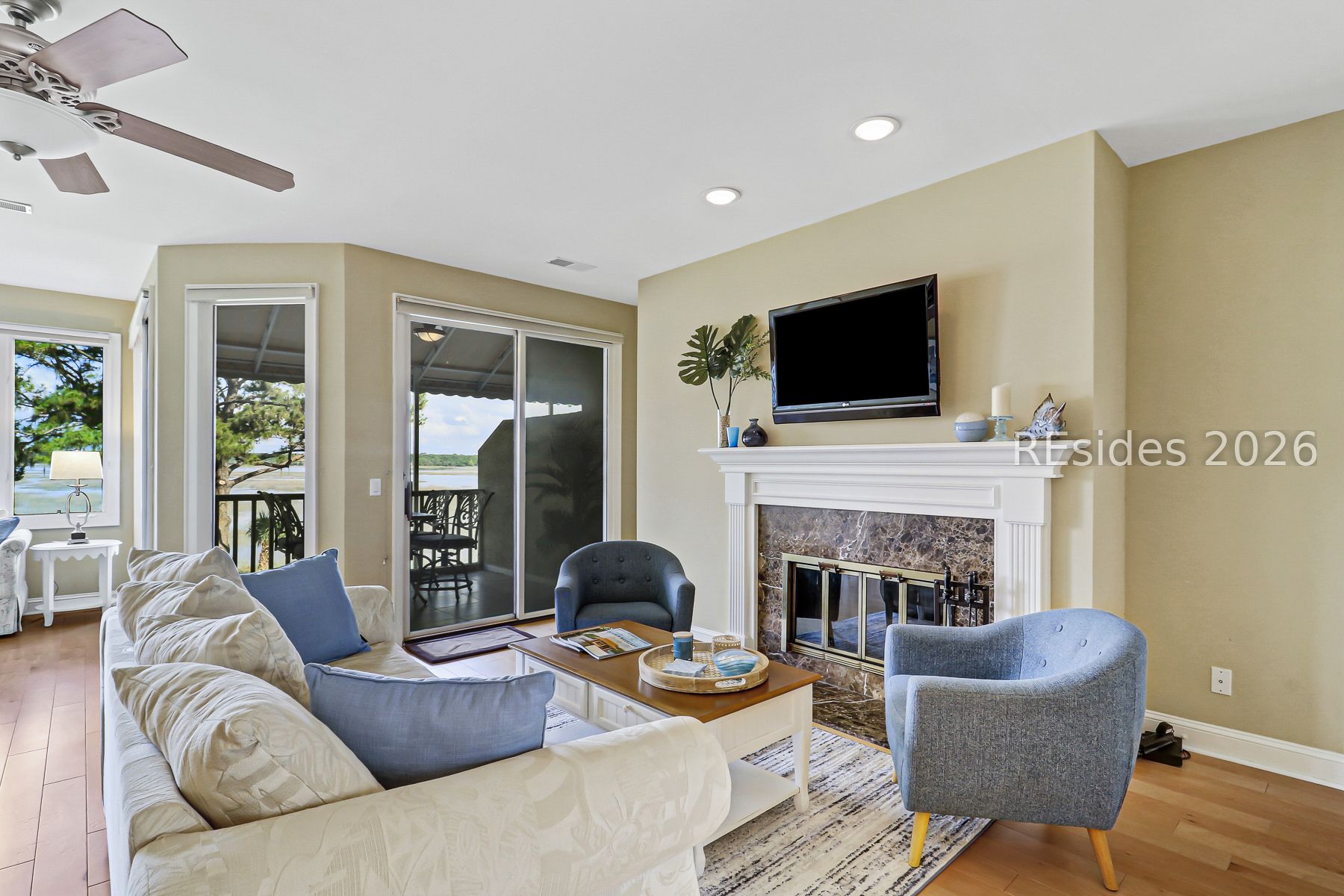 5 Newport Drive Unit: 1206