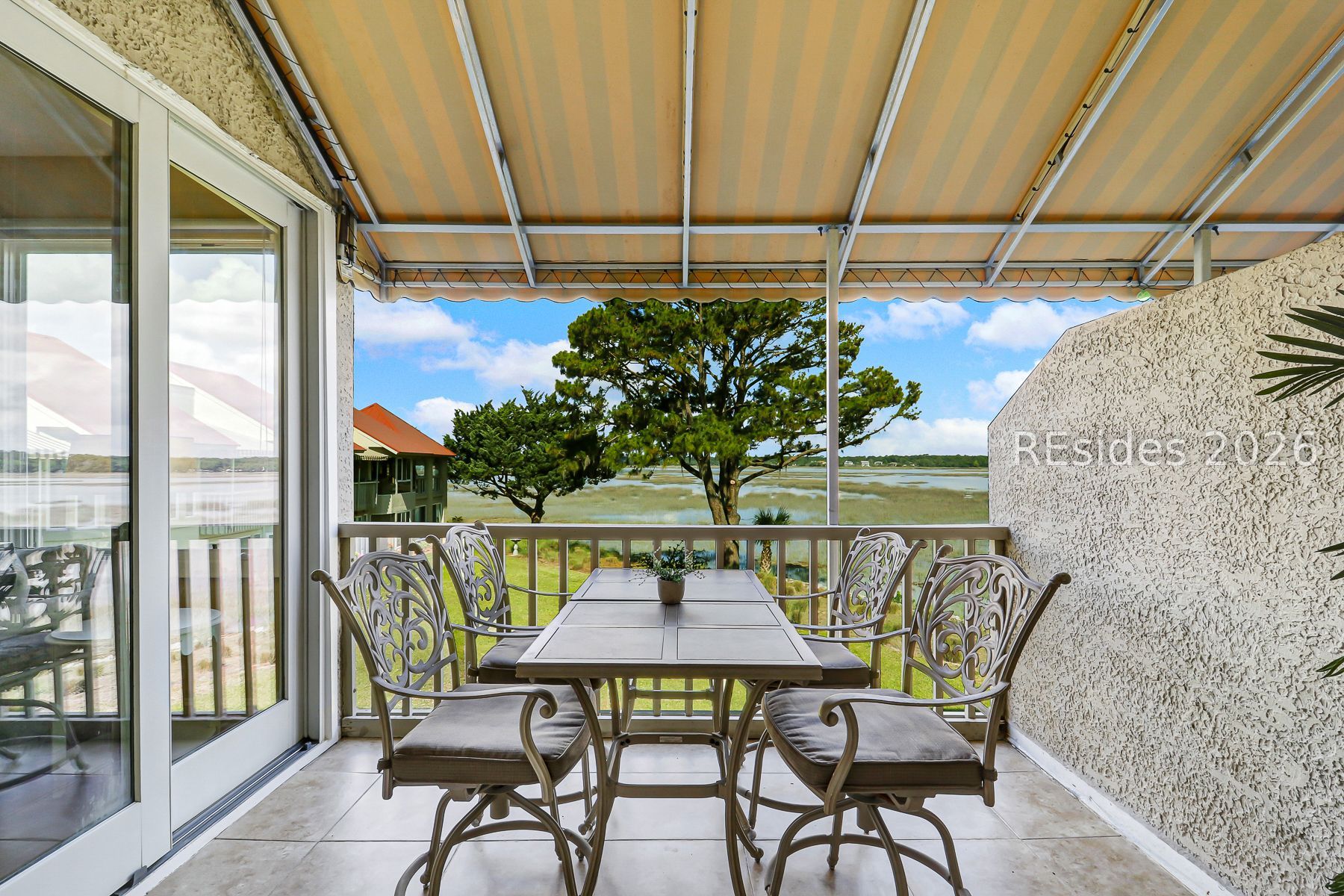 5 Newport Drive Unit: 1206