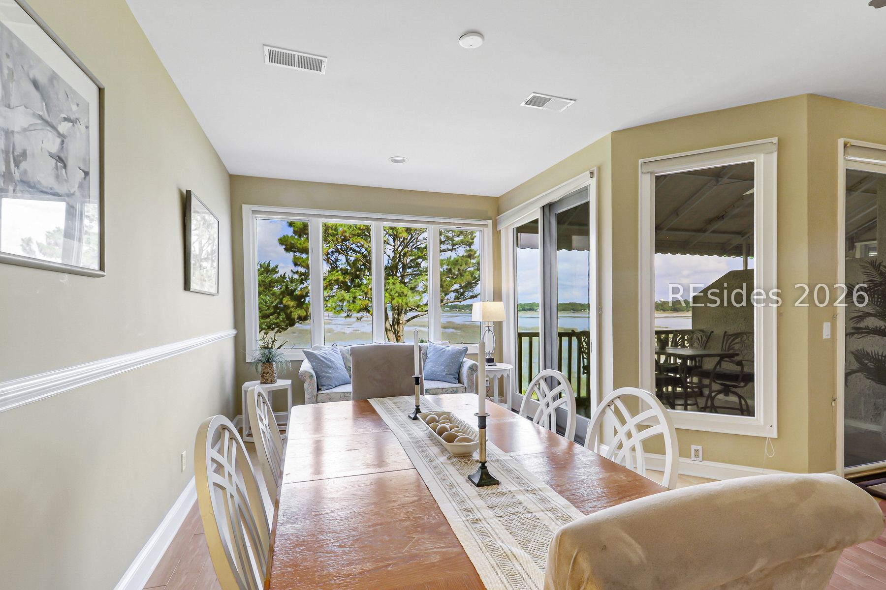 5 Newport Drive Unit: 1206
