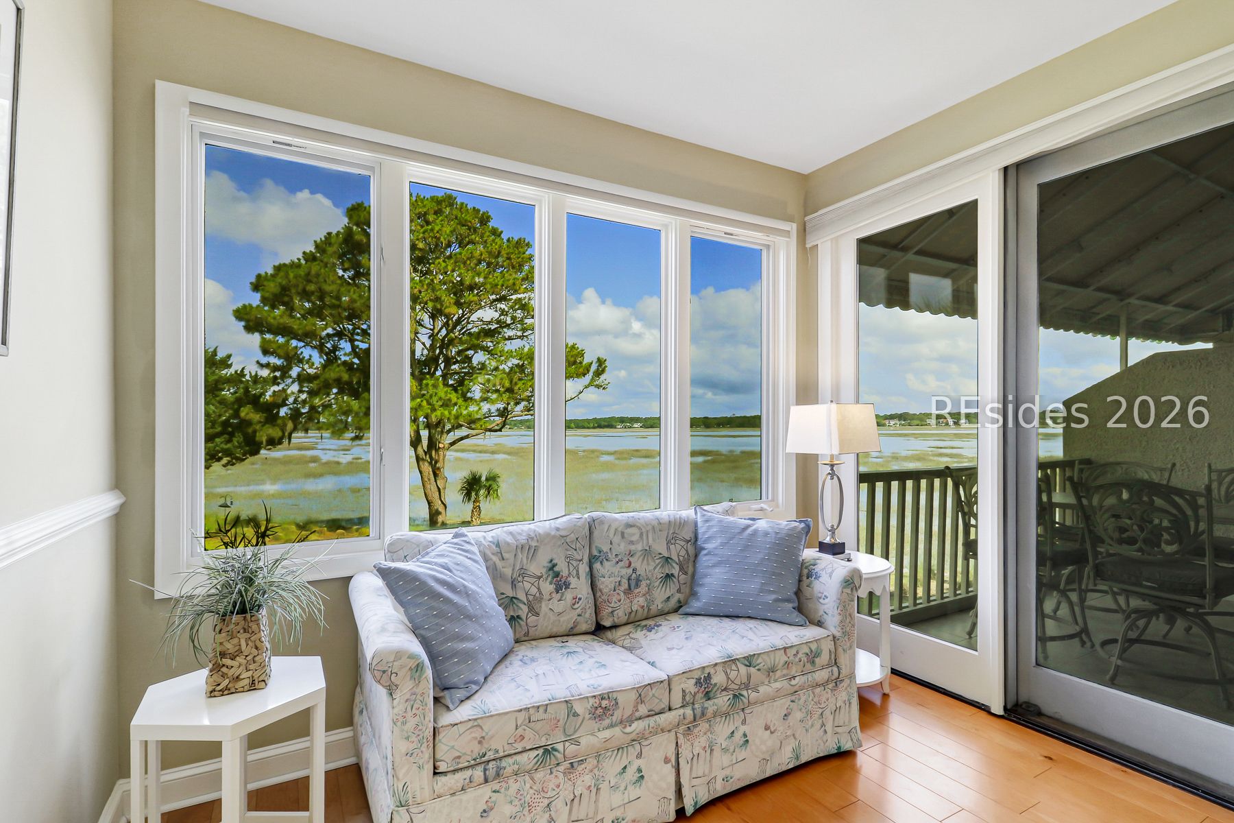 5 Newport Drive Unit: 1206
