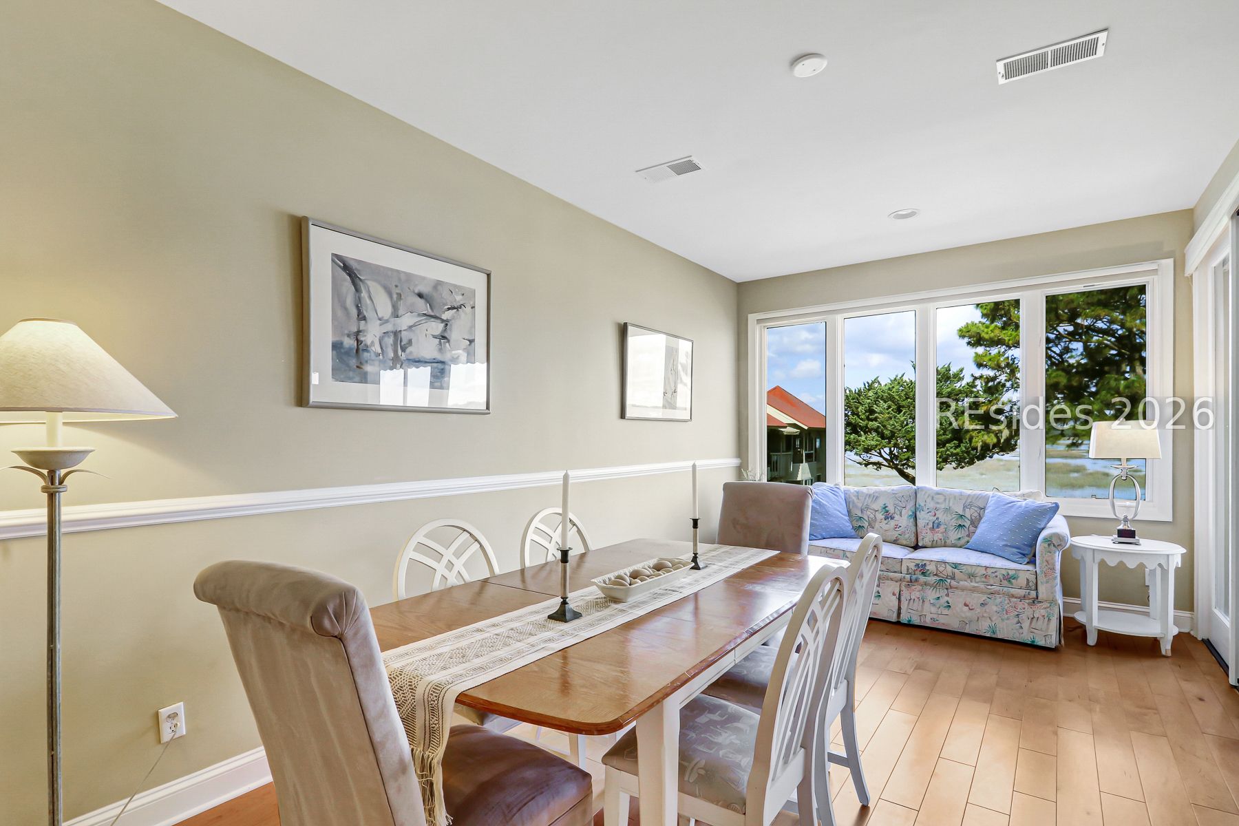 5 Newport Drive Unit: 1206
