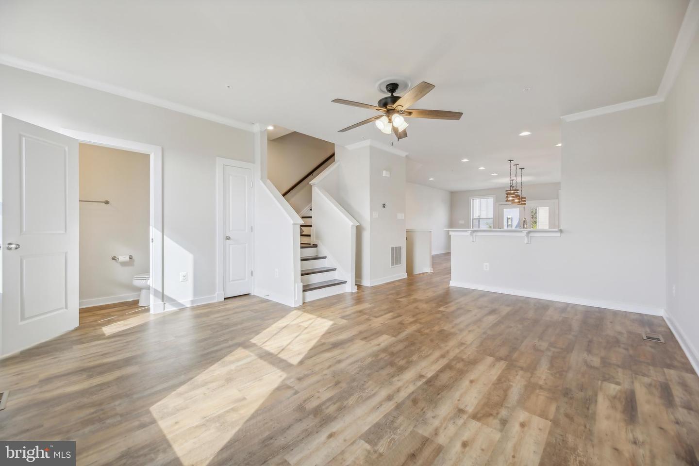 1107 Lawler Dr