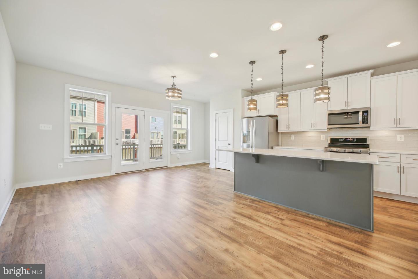 1107 Lawler Dr