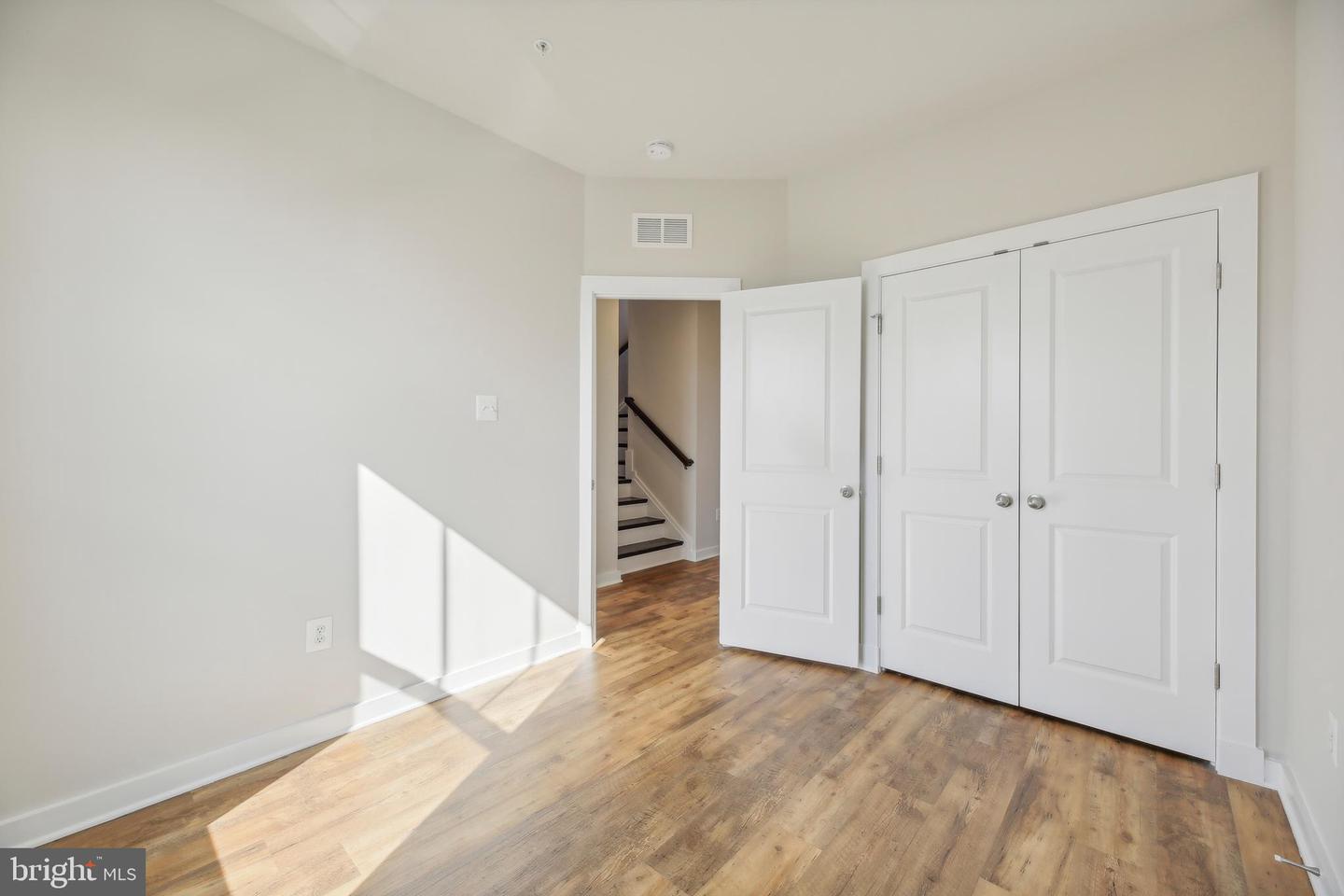 1107 Lawler Dr