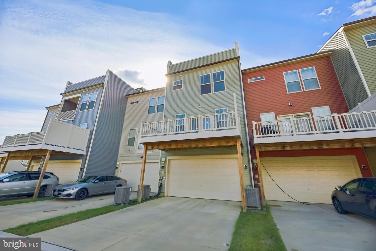 1107 Lawler Dr