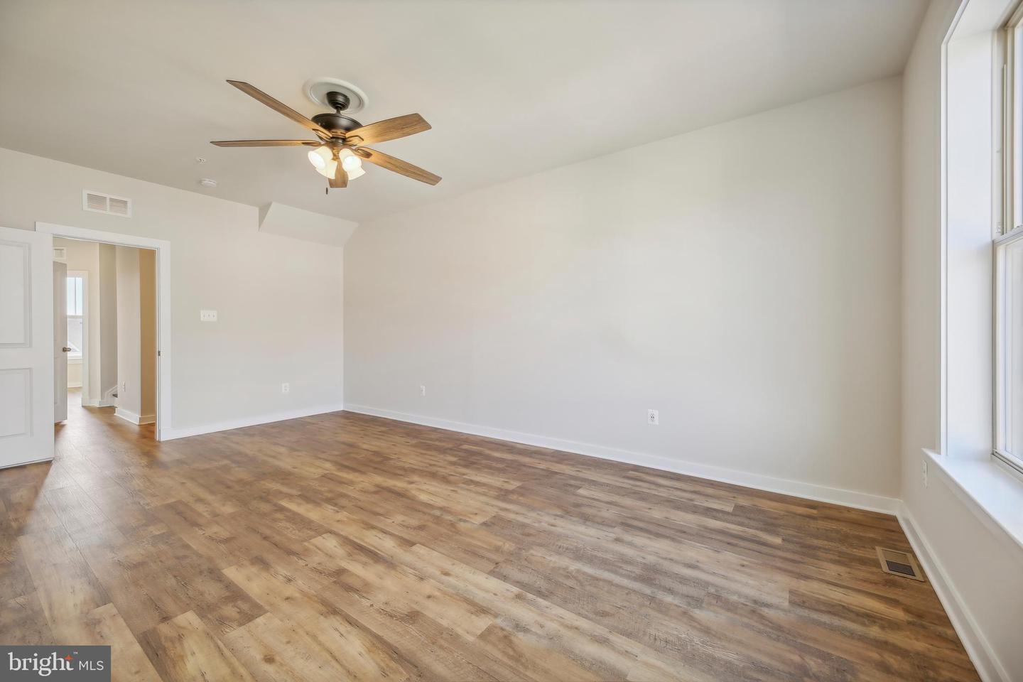 1107 Lawler Dr