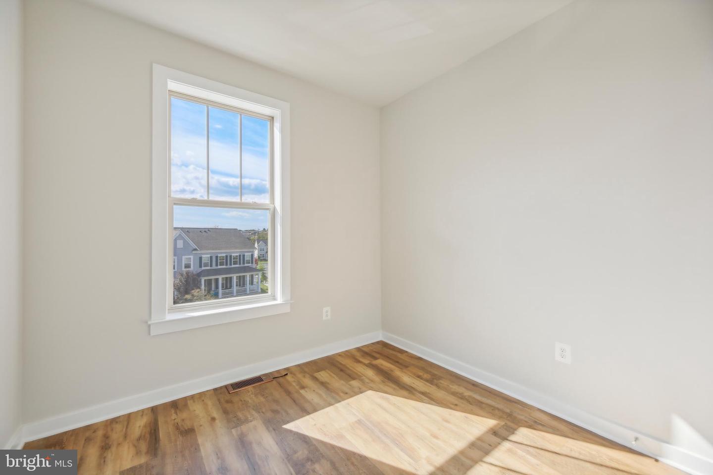 1107 Lawler Dr