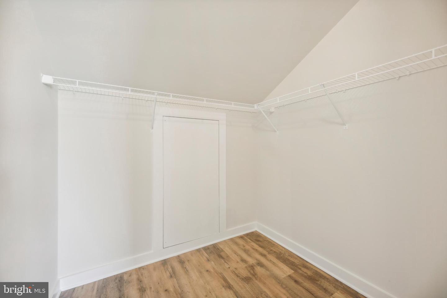 1107 Lawler Dr