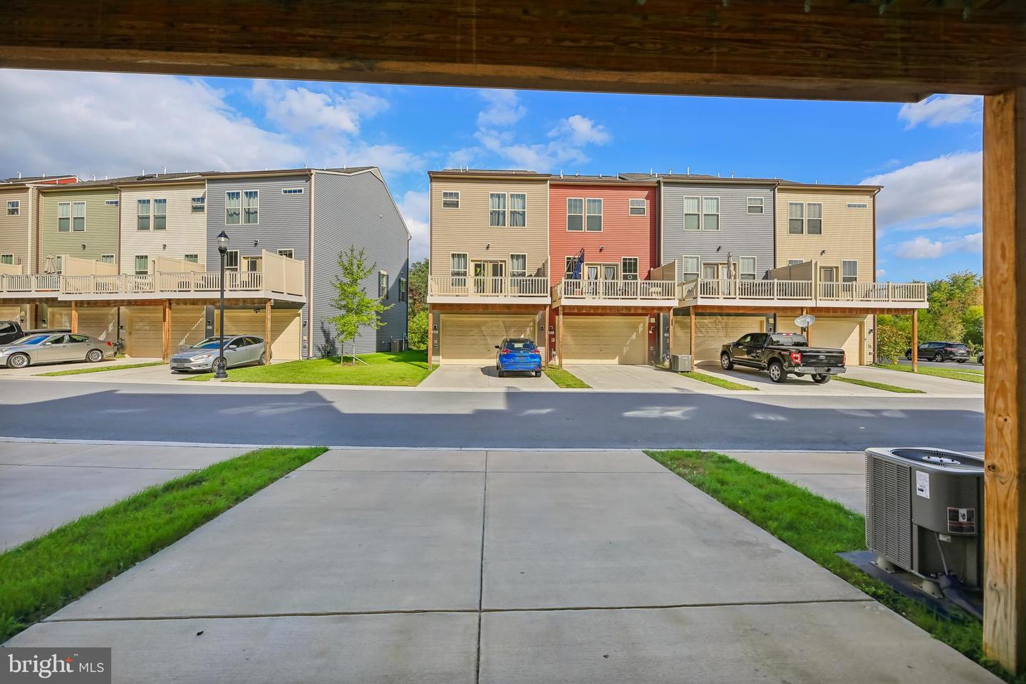 1107 Lawler Dr