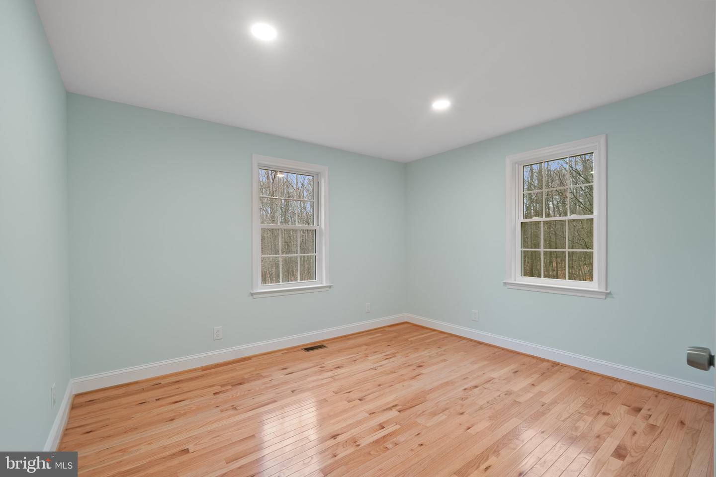 4739 Ford Fields Rd