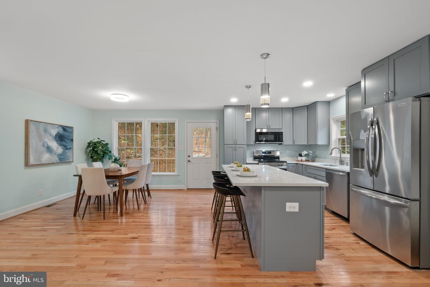 4739 Ford Fields Rd
