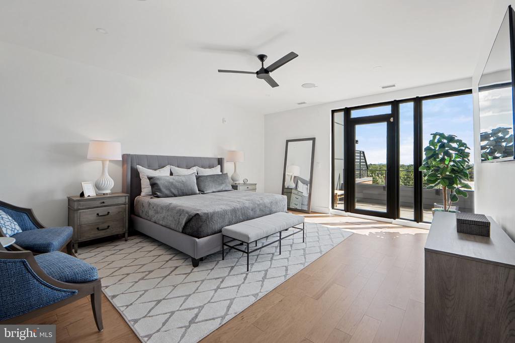210 SECOND STREET E 402