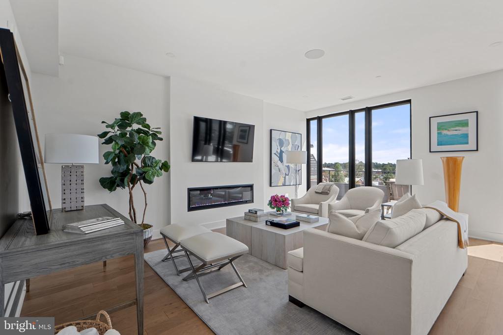 210 SECOND STREET E 402