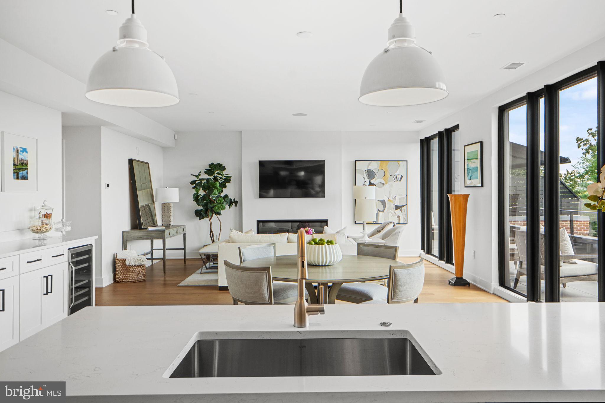 210 SECOND STREET E 402