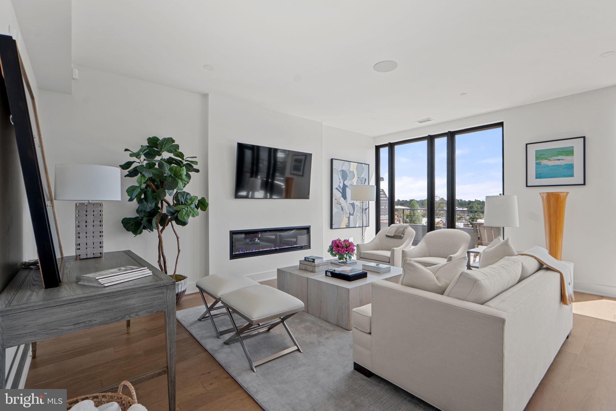 210 SECOND STREET E 402