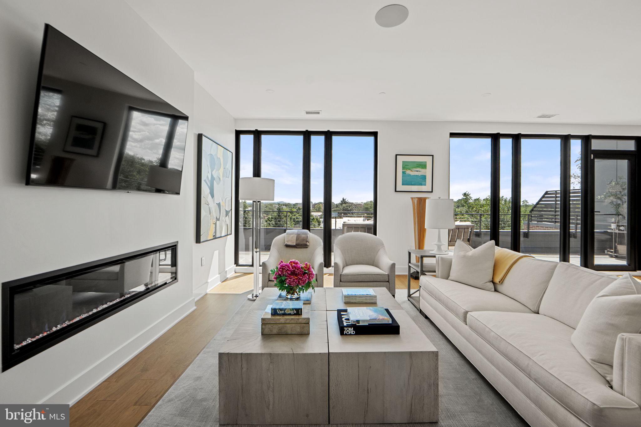 210 SECOND STREET E 402