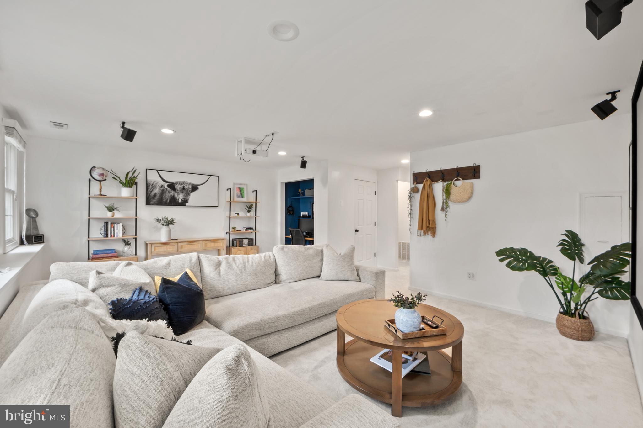209 SILVER STONE DRIVE