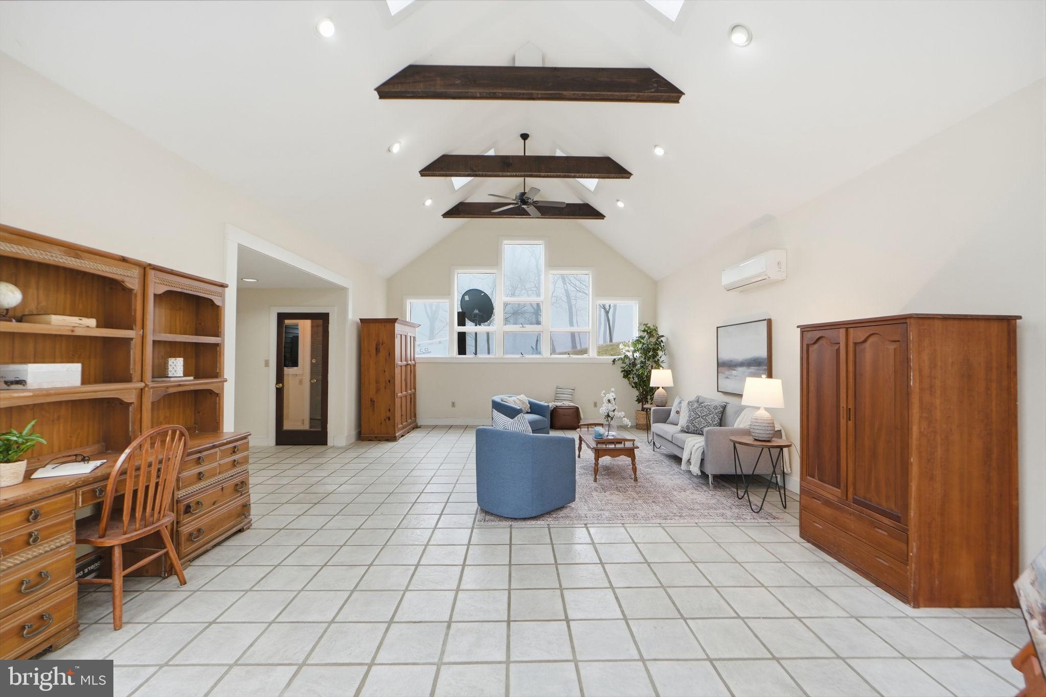 7456 EYLERS VALLEY FLINT ROAD