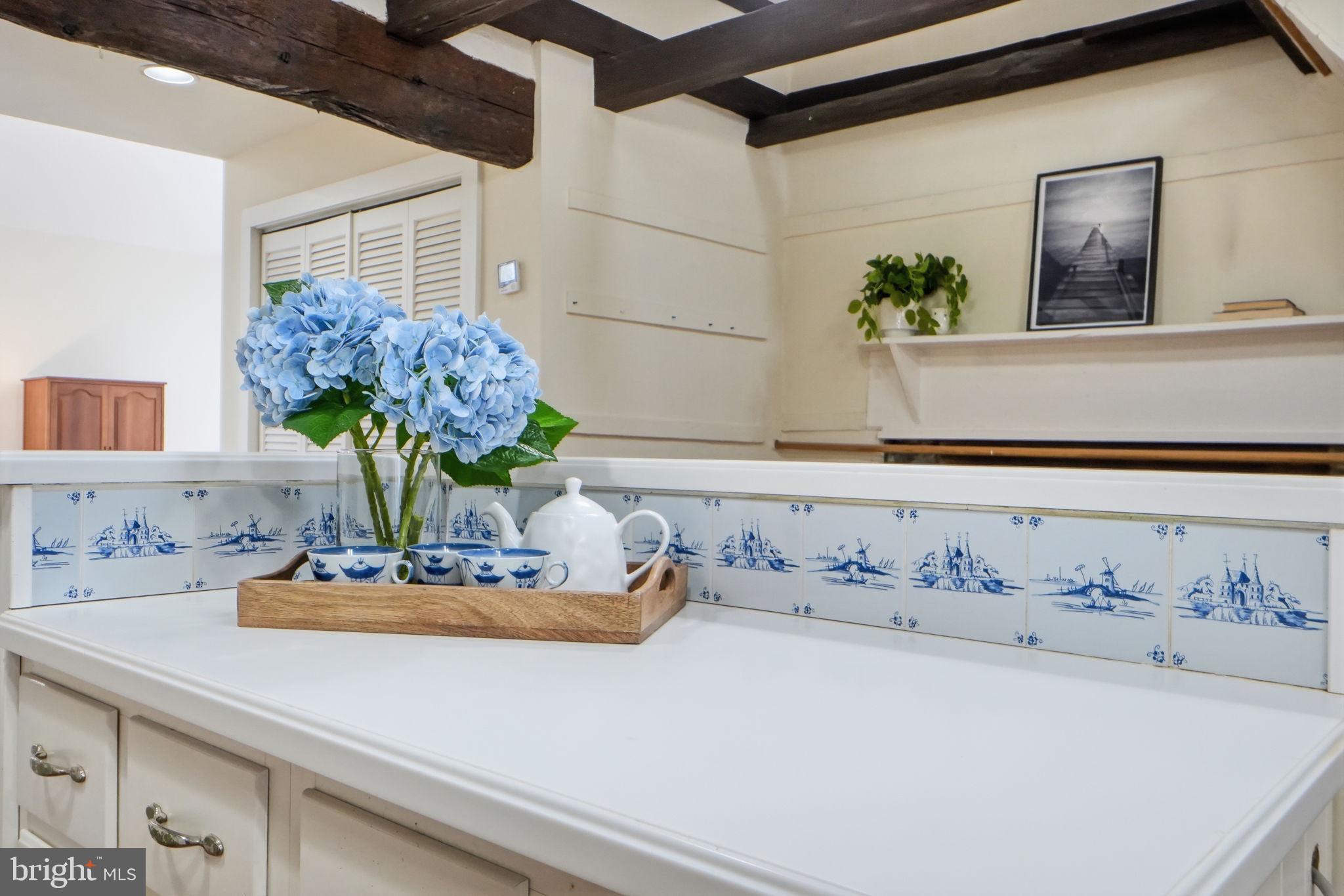 7456 EYLERS VALLEY FLINT ROAD