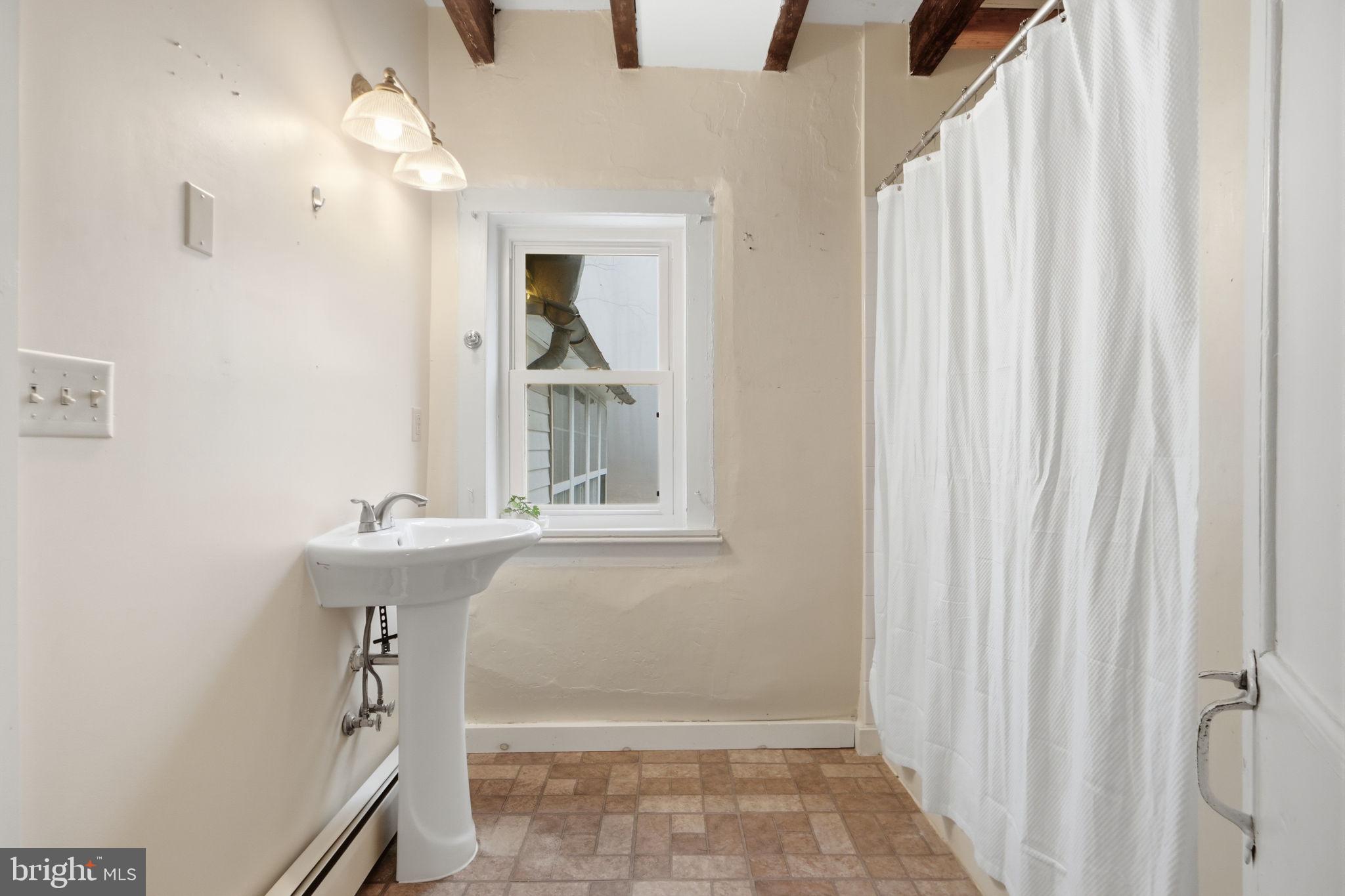 7456 EYLERS VALLEY FLINT ROAD