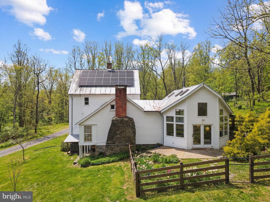 7456 EYLERS VALLEY FLINT ROAD