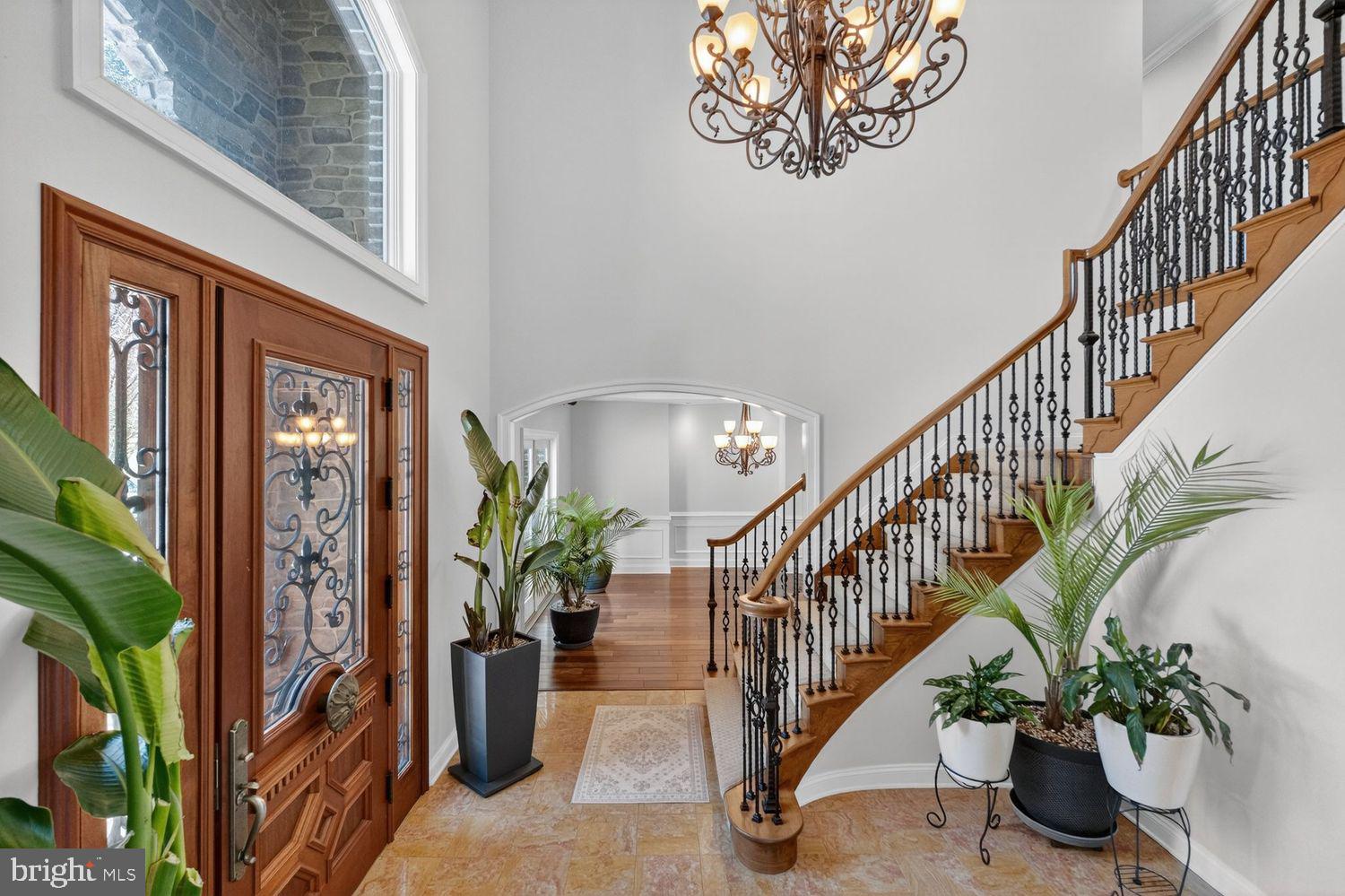 4803 SMOKEY COURT